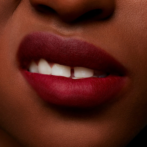 ecomposer-shade-make-love-to-the-camera