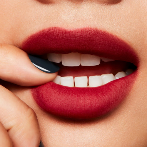 ecomposer-shade-make-love-to-the-camera