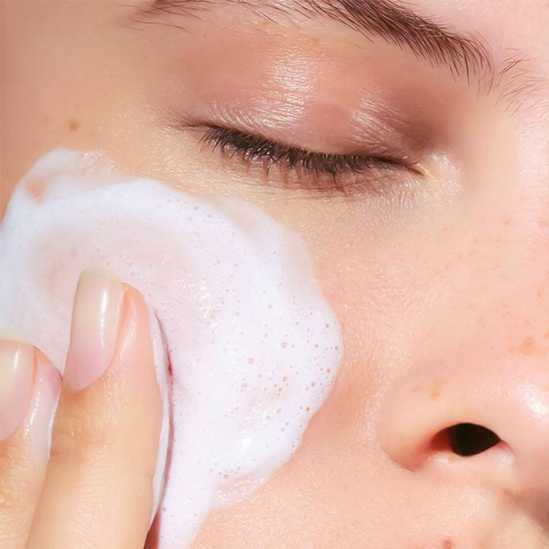 SOOTHING GENTLE FOAMING CLEANSER